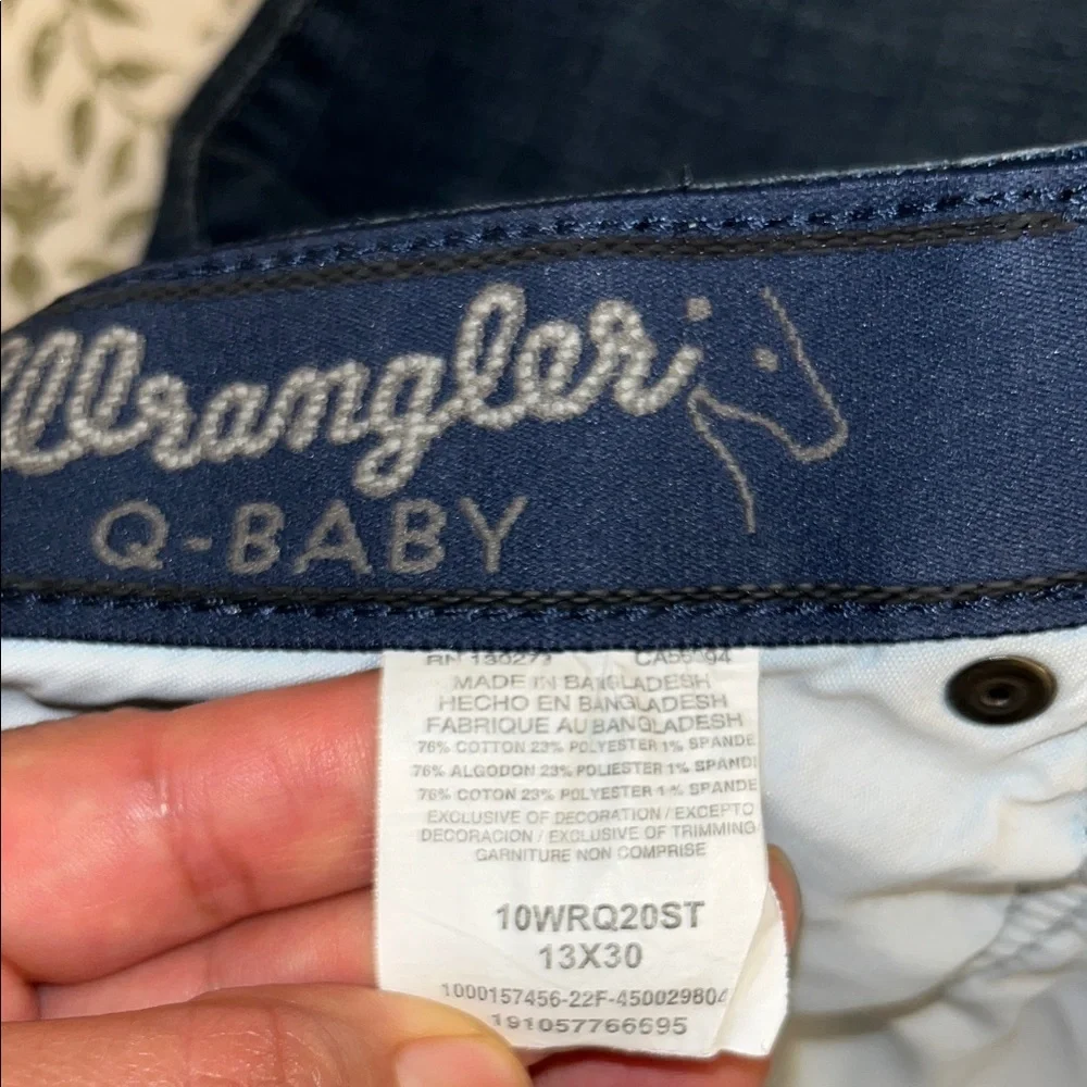 Wrangler Women's Dark Blue Bootcut Jeans with Embroidered Back Pockets - Picture 7 of 12